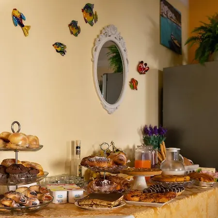 Casa Manzella Alojamento de Acomodação e Pequeno-almoço Terrasini