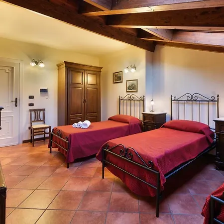 Casa Manzella 3*